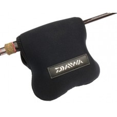 Чехол Daiwa Neoprene reel cover 12x26см Чехол Daiwa Neoprene reel cover 12x26см